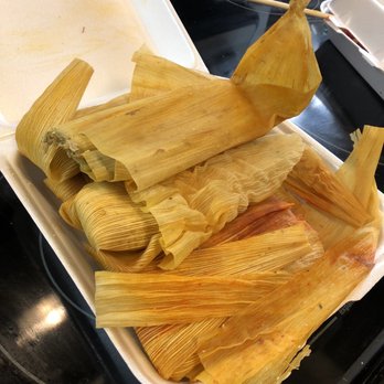 Tamales Brenda's - Some green and some red tamales - Mexican Near Me - San Diego, California Tamales Brenda's - Some green and some red tamales - Mexican Near Me - San Diego, California