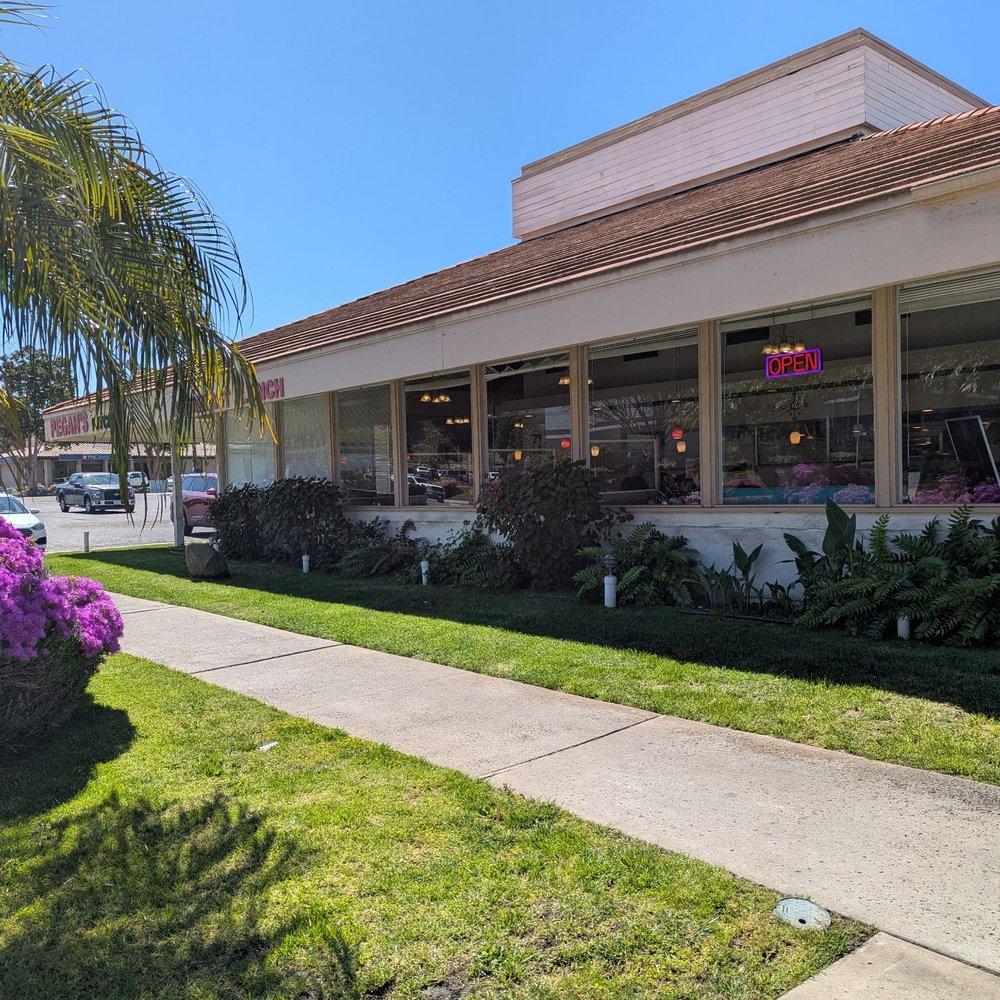 Pegah's Kitchen - Front of restaurant, Pegah's Kitchen, Vista CA - American Near Me - Vista, California Pegah's Kitchen - Front of restaurant, Pegah's Kitchen, Vista CA - American Near Me - Vista, California