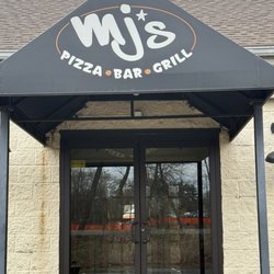 MJ's Restaurant Bar & Grill