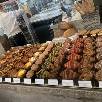 Bachour - Bakeries Near Me - Coral Gables, Florida
