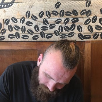 Starbucks - Coffee & Tea Near Me - Burbank, California Starbucks - Coffee & Tea Near Me - Burbank, California