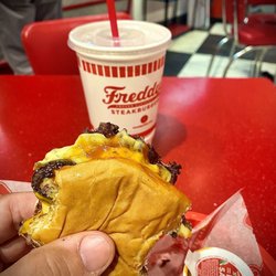 Freddy's Frozen Custard & Steakburgers