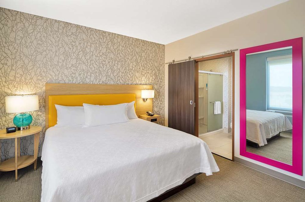 HOME2 SUITES BY HILTON BATESVILLE 63 Photos 443 Covenant Dr