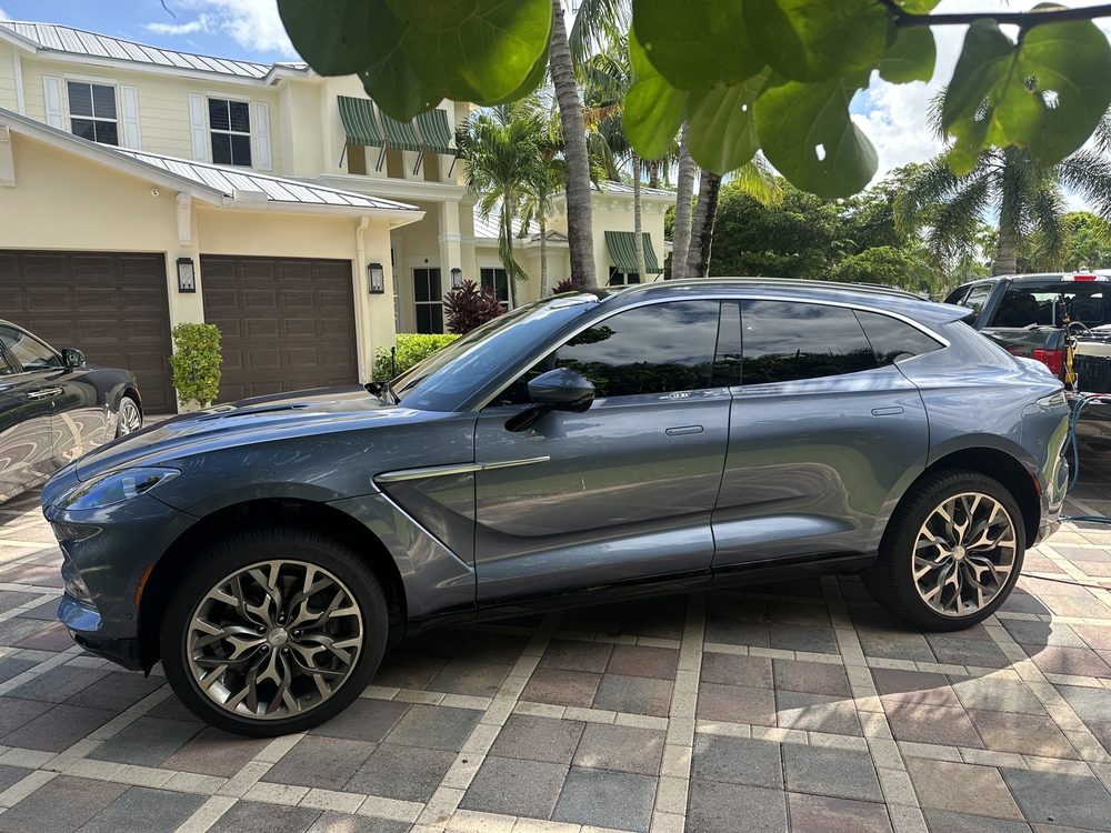 ON THE MOVE MOBILE DETAILING Updated August 2024 24 Photos Boca