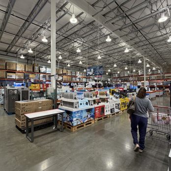 Costco Wholesale  - Gas Stations Near Me - Eastvale, California