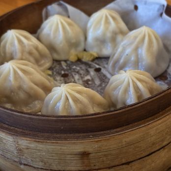 Yum Dumpling - 25.Juicy Chicken Xiao Long Bao (8pc)) - Noodles Near Me - Orange, California