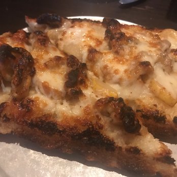 La Marcha Tapas Bar - Focaccia - Spanish Near Me - Berkeley, California La Marcha Tapas Bar - Focaccia - Spanish Near Me - Berkeley, California