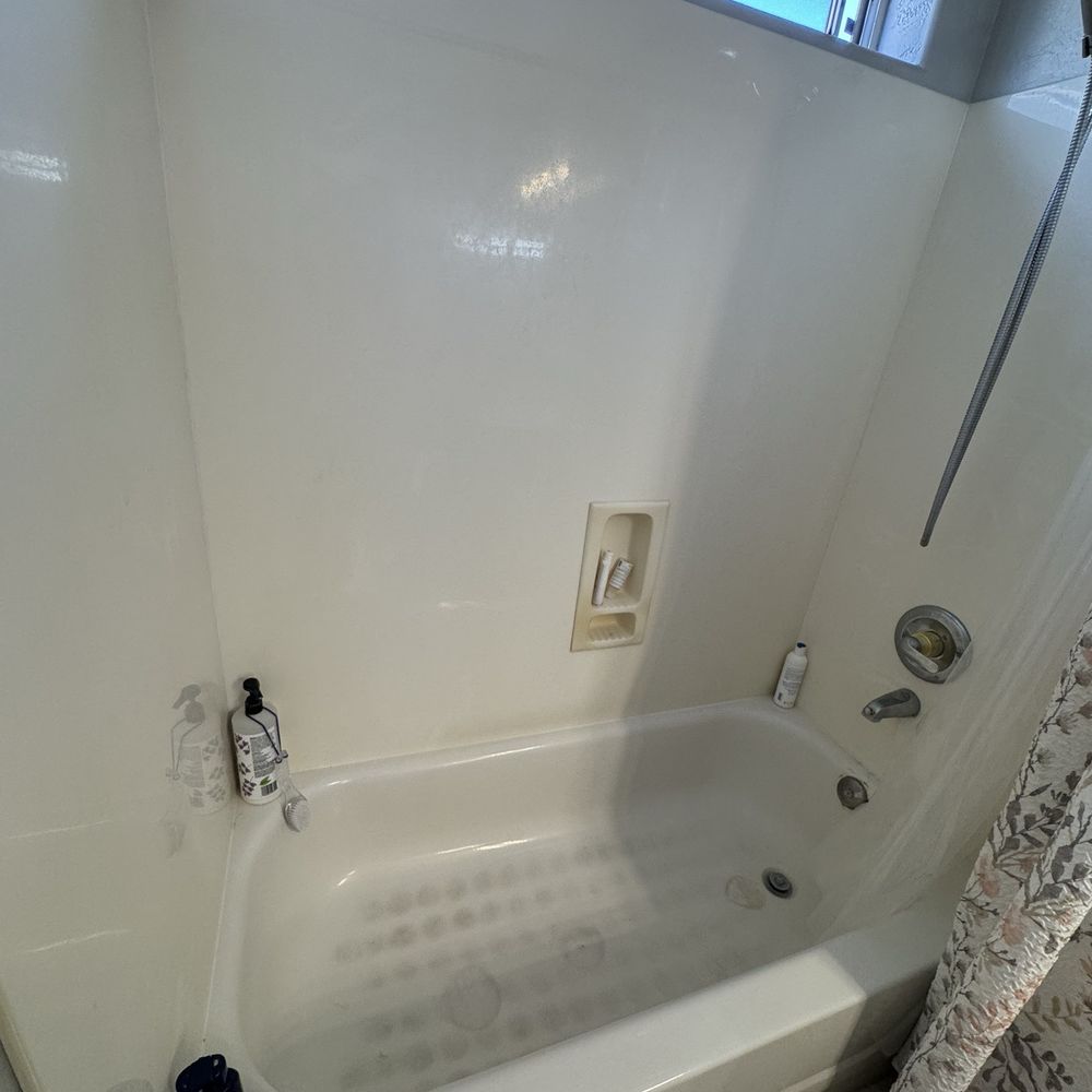 Axa Resurfacing - Before - Refinishing Services Near Me