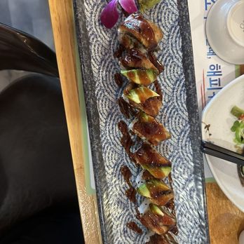 Ttowa Sushi - Dragon roll.. yummy - Ramen Near Me - Blaine, Washington Ttowa Sushi - Dragon roll.. yummy - Ramen Near Me - Blaine, Washington