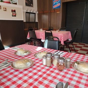 Santasiero's Restaurant - Santasoeto's - Italian Near Me - Buffalo, New York