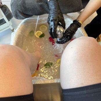 Venice Nail Studio - PARAFFIN ORGANIC SPA PEDICURE (APPX 50MIN TOTAL) - Nail Salons Near Me - Citrus Heights, California