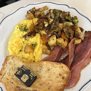 Sweet Maple - Breakfast & Brunch Near Me - Cupertino, California