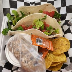 Harper's Public House - Dysart - Beef tacos, chips and salsa to go