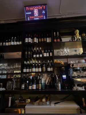 Frenchies Diner by null