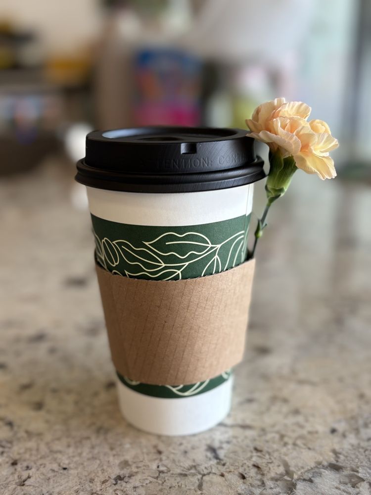 Social spots from De Coffee Bloom