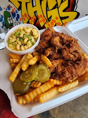 THG's Hot Chicken by null