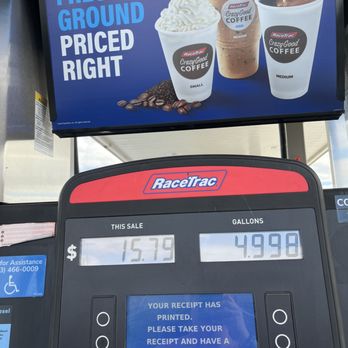RaceTrac - gas pump display - Gas Stations Near Me - Okeechobee, Florida