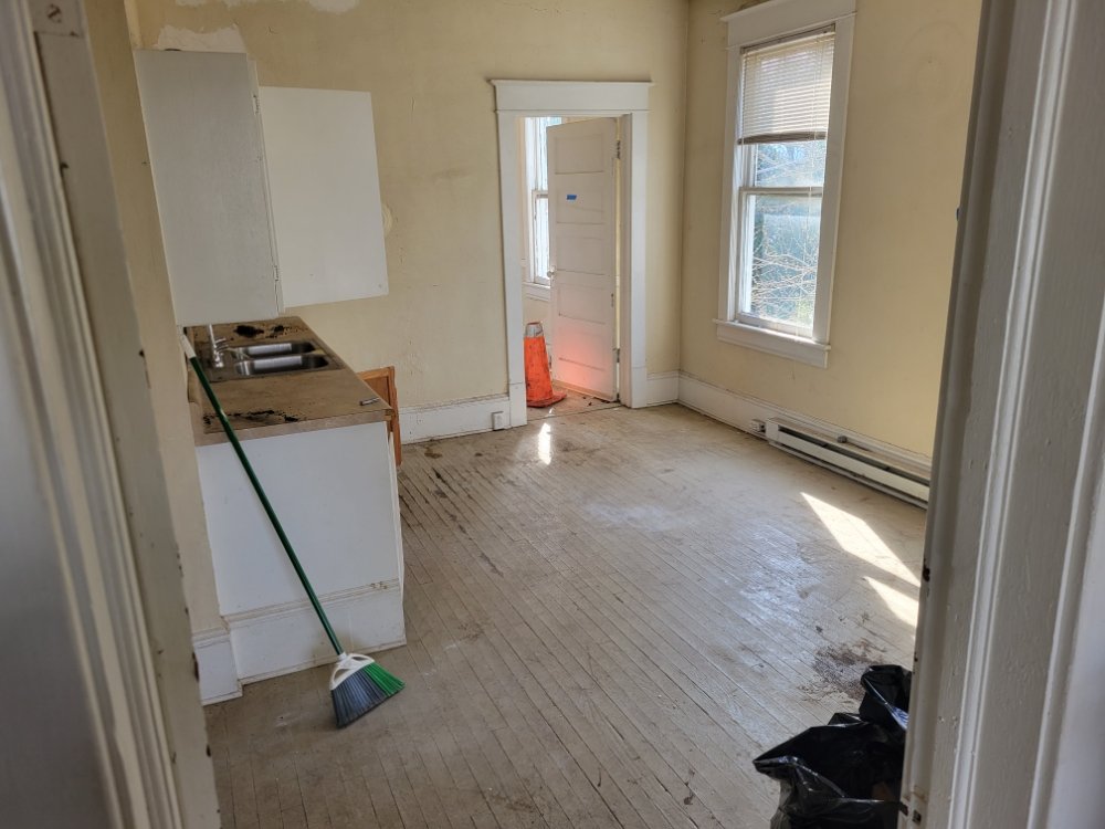 Slide of Nate's Handy Services