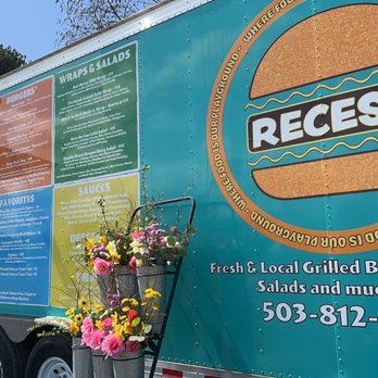 Recess - Food Trucks Near Me - Tillamook, Oregon