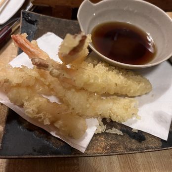 Akasaka - Japanese Near Me - Honolulu, Hawaii