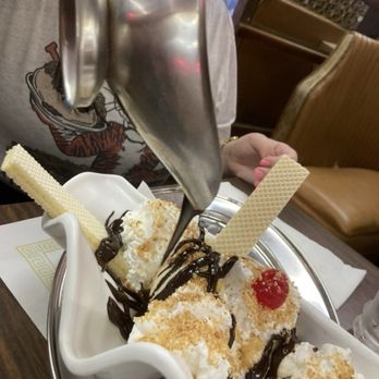 Margie's Candies - Pouring on the hot chocolate - Candy Stores Near Me - Chicago, Illinois Margie's Candies - Pouring on the hot chocolate - Candy Stores Near Me - Chicago, Illinois