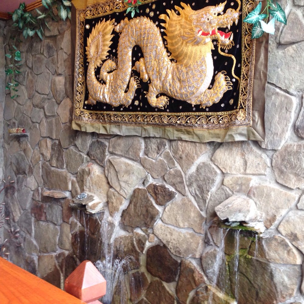 Thai '99 II Restaurant & Bar - Beautiful decor and indoors fountain - Thai Near Me - Charlottesville, Virginia