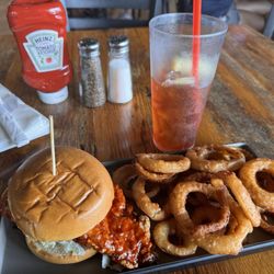 River's Edge Bar and Grill