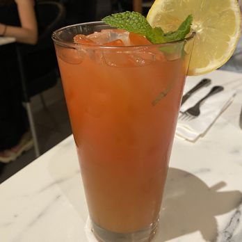 Liliha Bakery - Guava plantation iced tea - Bakeries Near Me - Honolulu, Hawaii