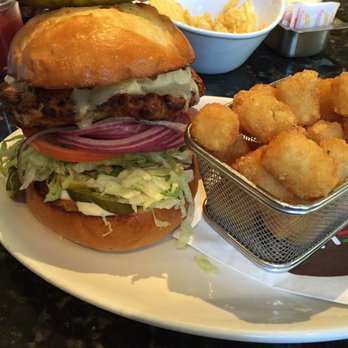 Relish Burger Bistro - Chicken burger - New American Near Me - Seattle, Washington