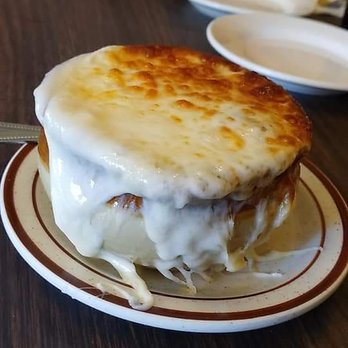 Cora's 1850 Bistro - American Near Me - Hawley, Pennsylvania