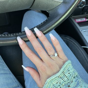 DN Nail Spa - Ombré pink and white - Nail Salons Near Me - Boise, Idaho DN Nail Spa - Ombré pink and white - Nail Salons Near Me - Boise, Idaho