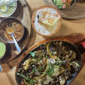 D'Poly Taco Grill & Beer - Alambre - Mexican Near Me - El Centro, California