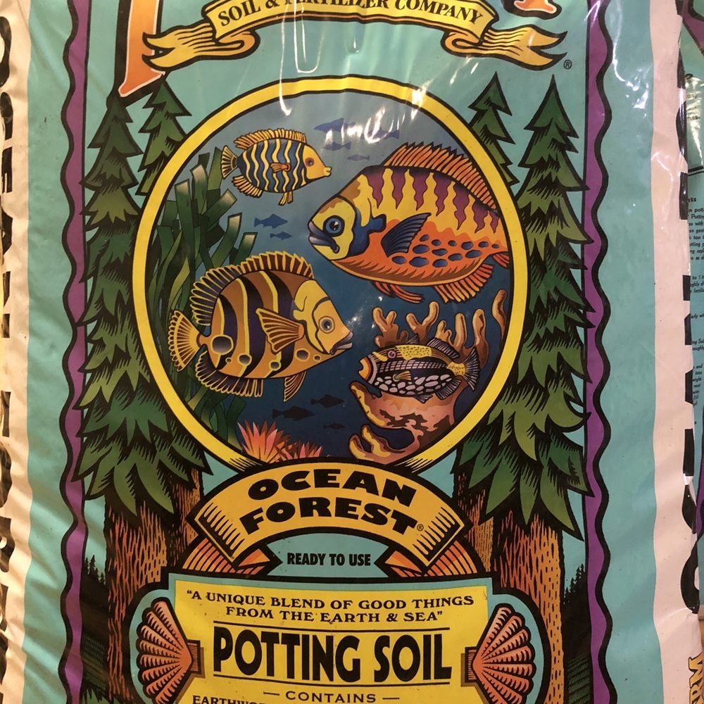 GrowGeneration Hydroponics Store - Best potting soil ever. - Hydroponics Near Me - Denver (Chloro), Colorado GrowGeneration Hydroponics Store - Best potting soil ever. - Hydroponics Near Me - Denver (Chloro), Colorado