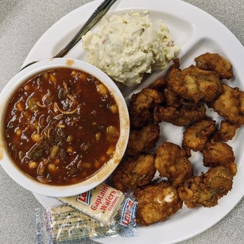 Off The Hook Seafood Restaurant - Fried Oysters, Brunswick Stew & Potato Salad - Seafood Near Me - Rolesville, North Carolina