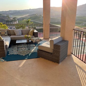 Temecula Hilltop - Vacation Rentals Near Me - Temecula, California