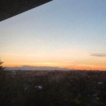Seattle Airport Marriott - View from the room. You can see the sunset over the Sea-Tac Airport. - Hotels Near Me - Seattle, Washington Seattle Airport Marriott - View from the room. You can see the sunset over the Sea-Tac Airport. - Hotels Near Me - Seattle, Washington