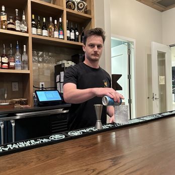 The Sitio - Liam the bartender - Hotels Near Me - Virginia Beach, Virginia The Sitio - Liam the bartender - Hotels Near Me - Virginia Beach, Virginia