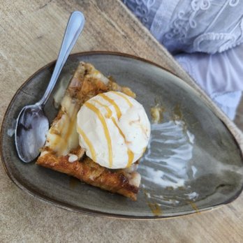 Snooky's Oceanfront - Bread Pudding - Seafood Near Me - North Myrtle Beach, South Carolina Snooky's Oceanfront - Bread Pudding - Seafood Near Me - North Myrtle Beach, South Carolina