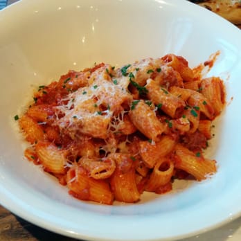 Levetto - Rigatoni - Italian Near Me - Thornhill, Ontario Levetto - Rigatoni - Italian Near Me - Thornhill, Ontario