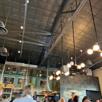 24 Diner - Inside restaurant - Diners Near Me - Austin, Texas 24 Diner - Inside restaurant - Diners Near Me - Austin, Texas