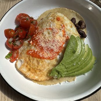 Camino Alto - La vaquera with over hard eggs - New American Near Me - San Francisco, California