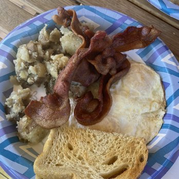 Paula's - Basic breakfast with bacon - Breakfast & Brunch Near Me - Santa Cruz, California