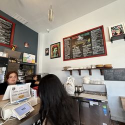 Tacos El Patron - Ordering area and menu