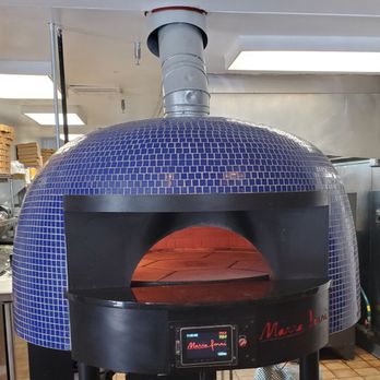 Bear Brick Oven Pizza - Brick Oven - Pizza Near Me - Silver Spring, Maryland Bear Brick Oven Pizza - Brick Oven - Pizza Near Me - Silver Spring, Maryland