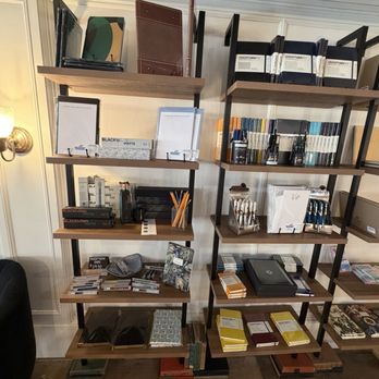Neighbor Books - Bookstores Near Me - McKinney, Texas