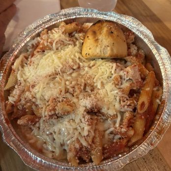Eleanor's Pasta Kitchen - Pasta Shops Near Me - Lake Placid, New York
