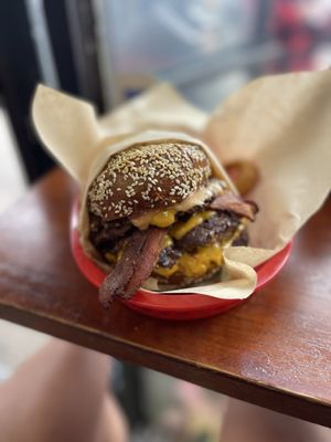 Burger District LA by null