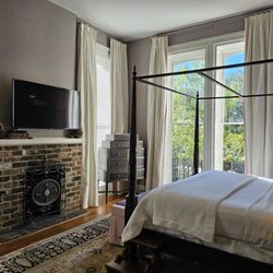 Hamilton-Turner Inn - Guest bedroom