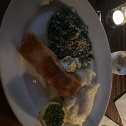 Salmon plate