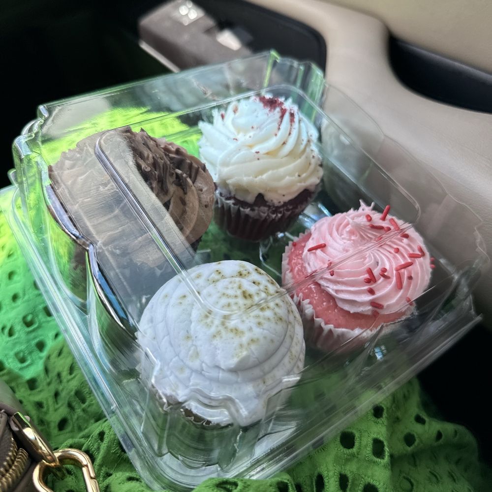 Texas Star Bakery - Bakeries Near Me - Hurst, Texas Texas Star Bakery - Bakeries Near Me - Hurst, Texas